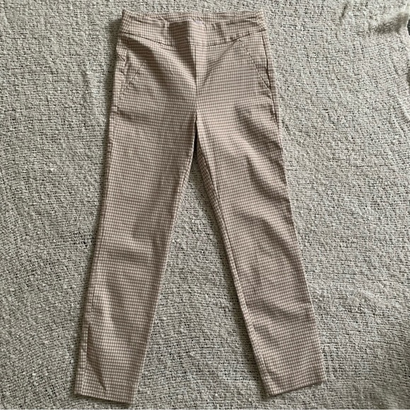 Camber & Grace Gingham Pant - Picture 10 of 10